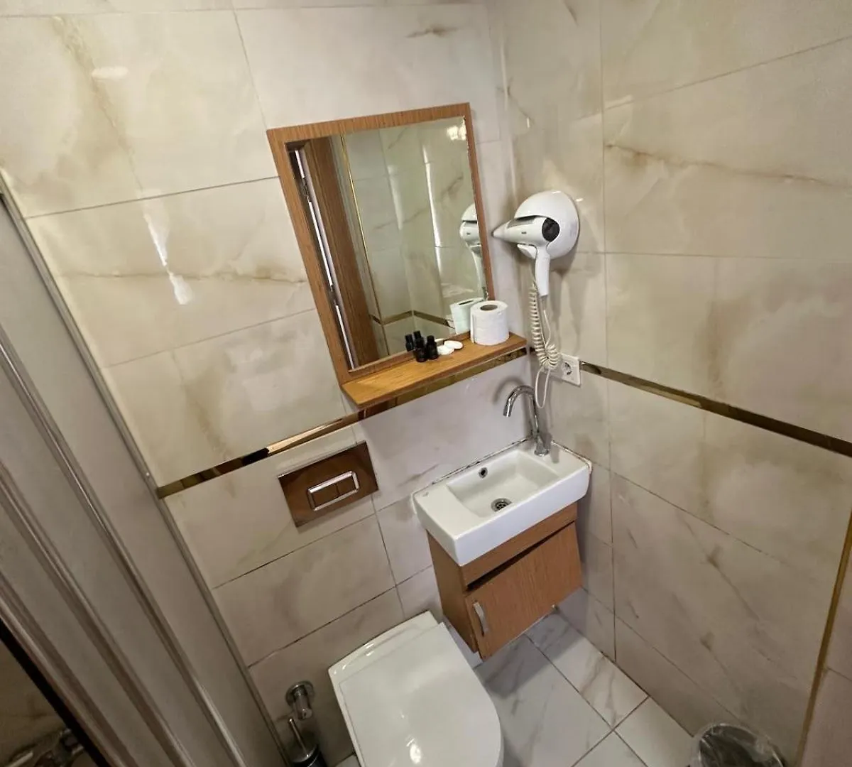 **  Delbab Hotel Istanbul Turkey